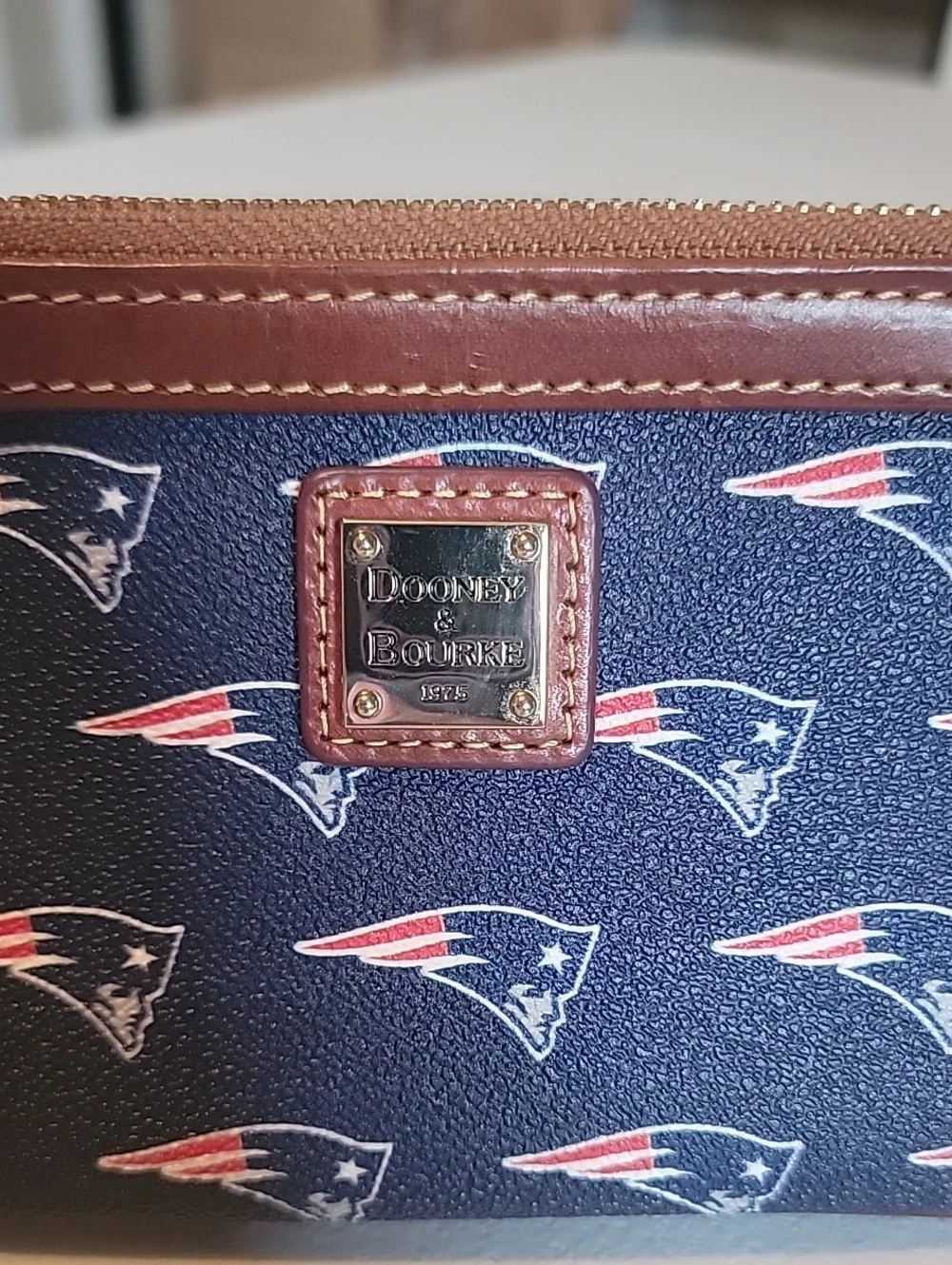 Dooney & Bourke dooney bourke